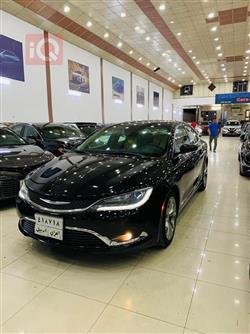 Chrysler 200